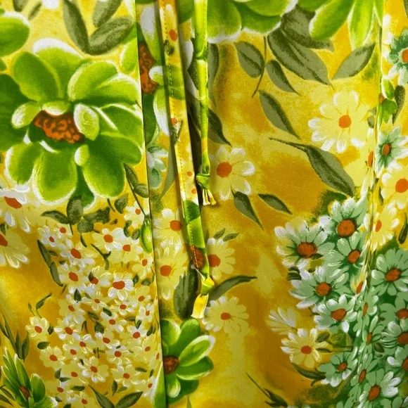 Vintage Sears Hawaii Dress Womens 10 Maxi Yellow Floral Muumuu Tropical Beach - Picture 3 of 14